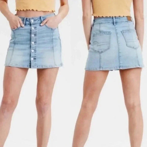 American Eagle Hi-Rise A-Line Denim Mini Skirt Button Front Size 2 Stretch - Picture 1 of 8